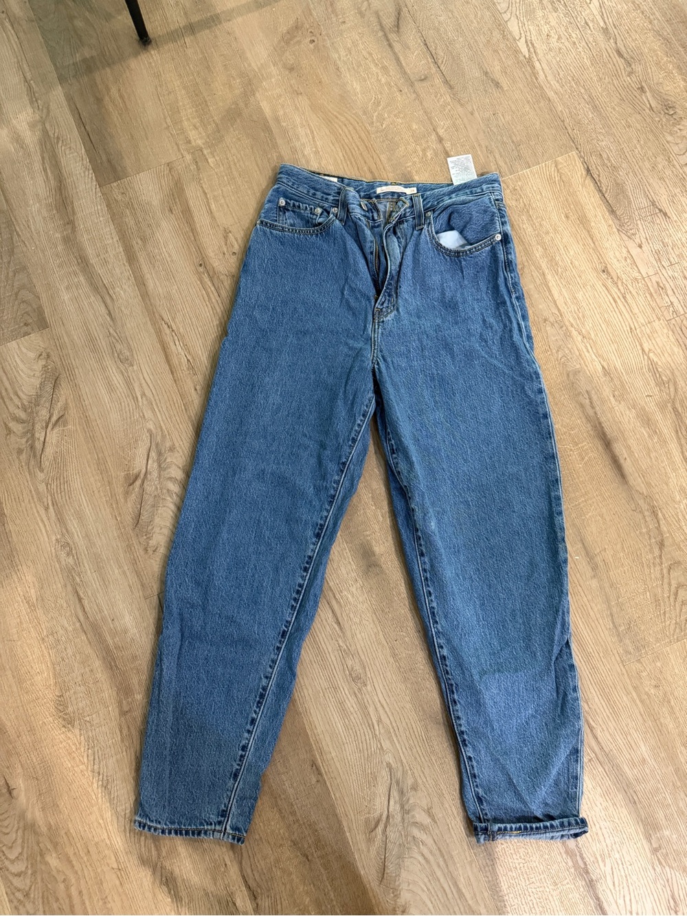 Levi's Classic Blue High-Waist Loose Taper Jeans